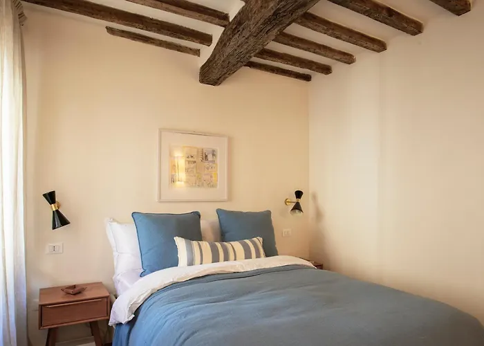 Casa Allegra - Luxury Apartment In The Centre Of Pietrasanta