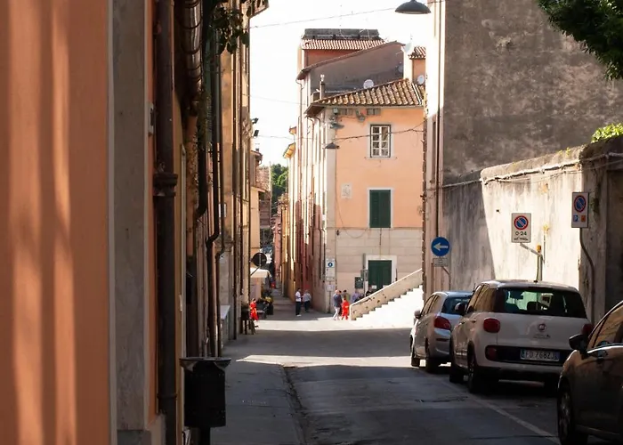 Casa Allegra - Luxury Apartment In The Centre Of Pietrasanta